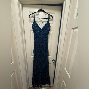 Elegant Teal Lace Evening Gown